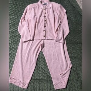 San Remo vintage pink knit sweater capri set size Large top, XL pant